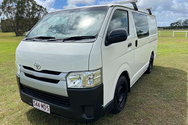 2017 Toyota Hiace KDH201R LWB