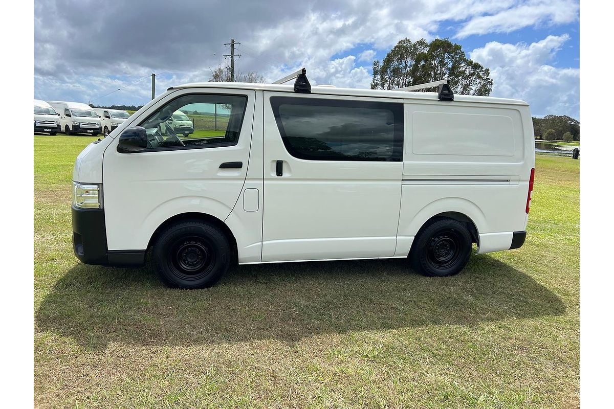 2017 Toyota Hiace KDH201R LWB