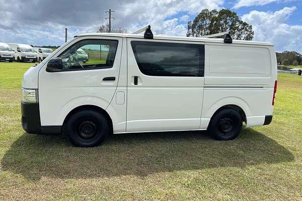 2017 Toyota Hiace KDH201R LWB
