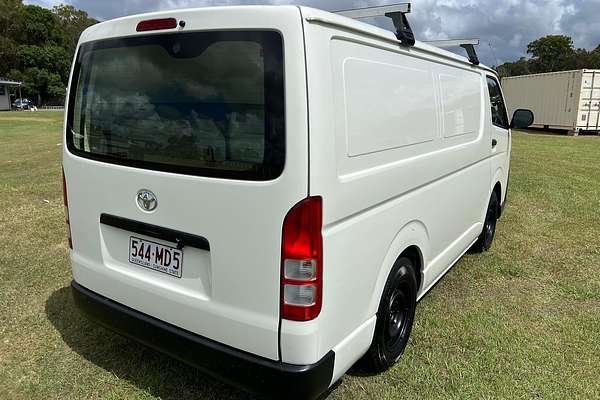 2017 Toyota Hiace KDH201R LWB