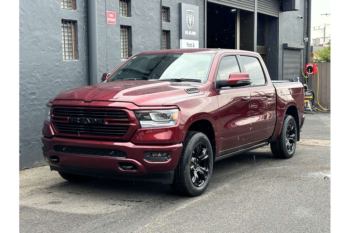 2024 RAM 1500 Laramie Sport RamBox DT 4X4 SWB