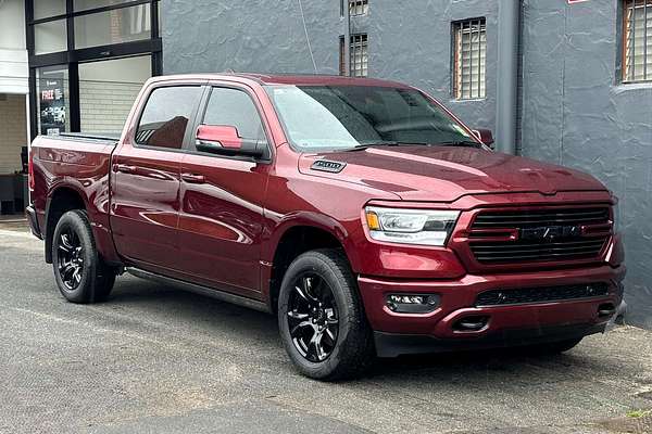 2024 RAM 1500 Laramie Sport RamBox DT 4X4 SWB