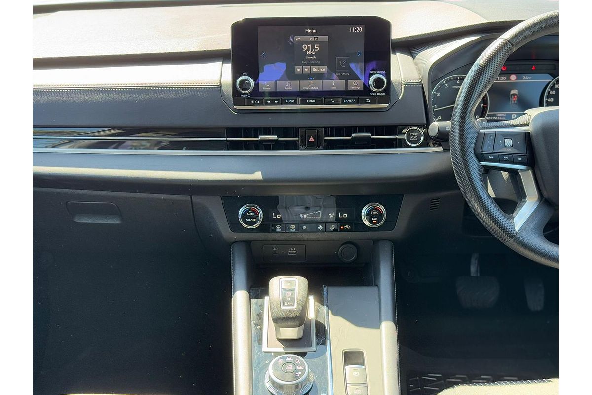 2023 Mitsubishi Outlander ES ZM