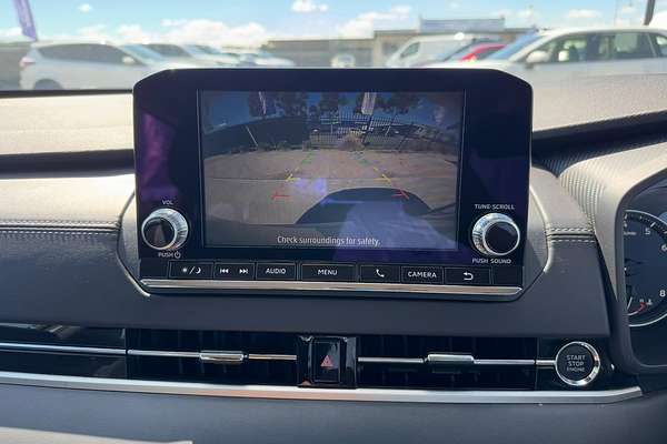 2023 Mitsubishi Outlander ES ZM
