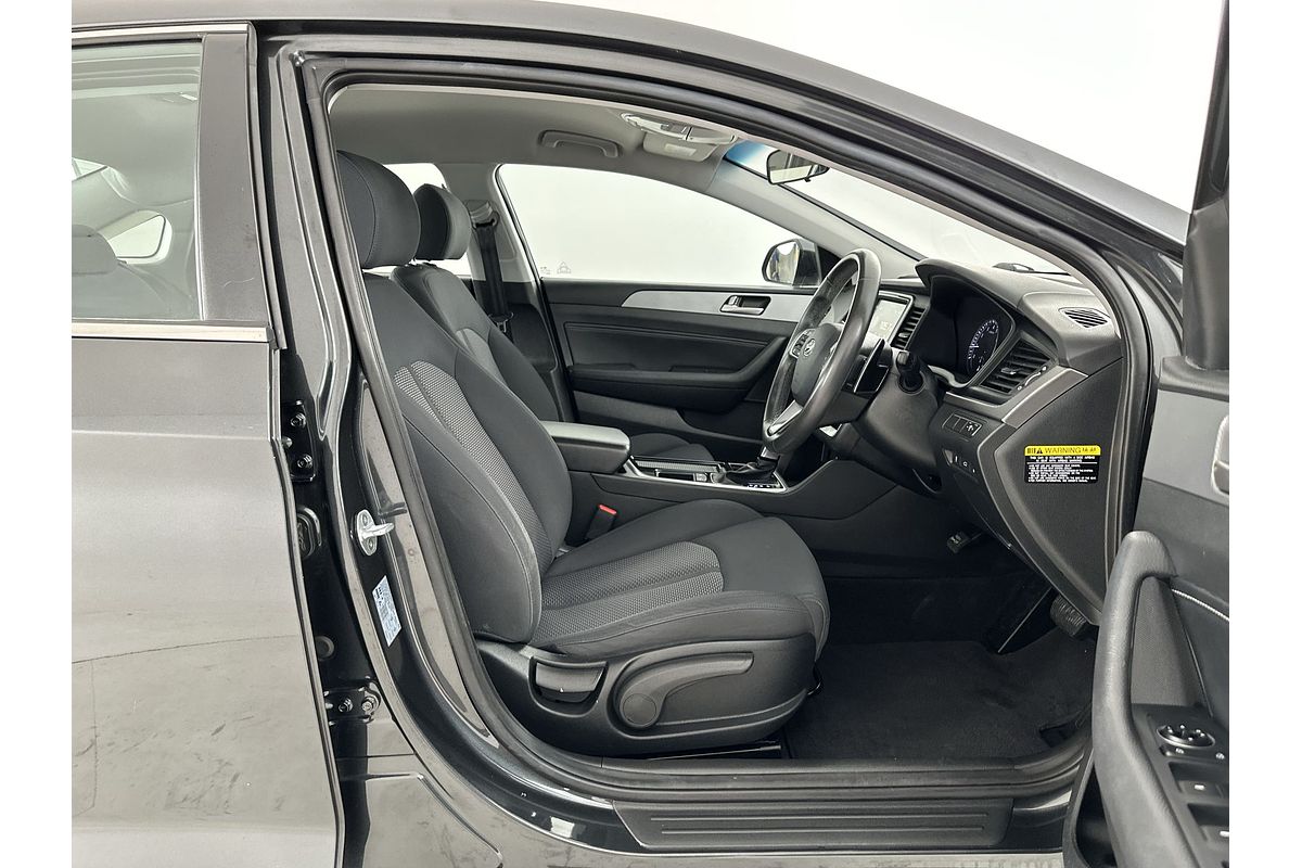 2019 Hyundai Sonata Active LF4