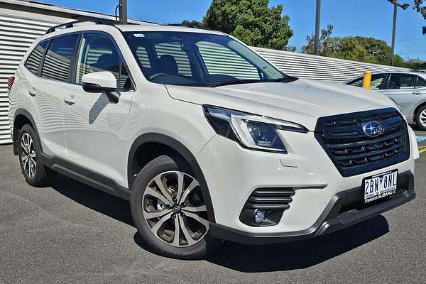 2024 Subaru Forester 2.5i Premium S5