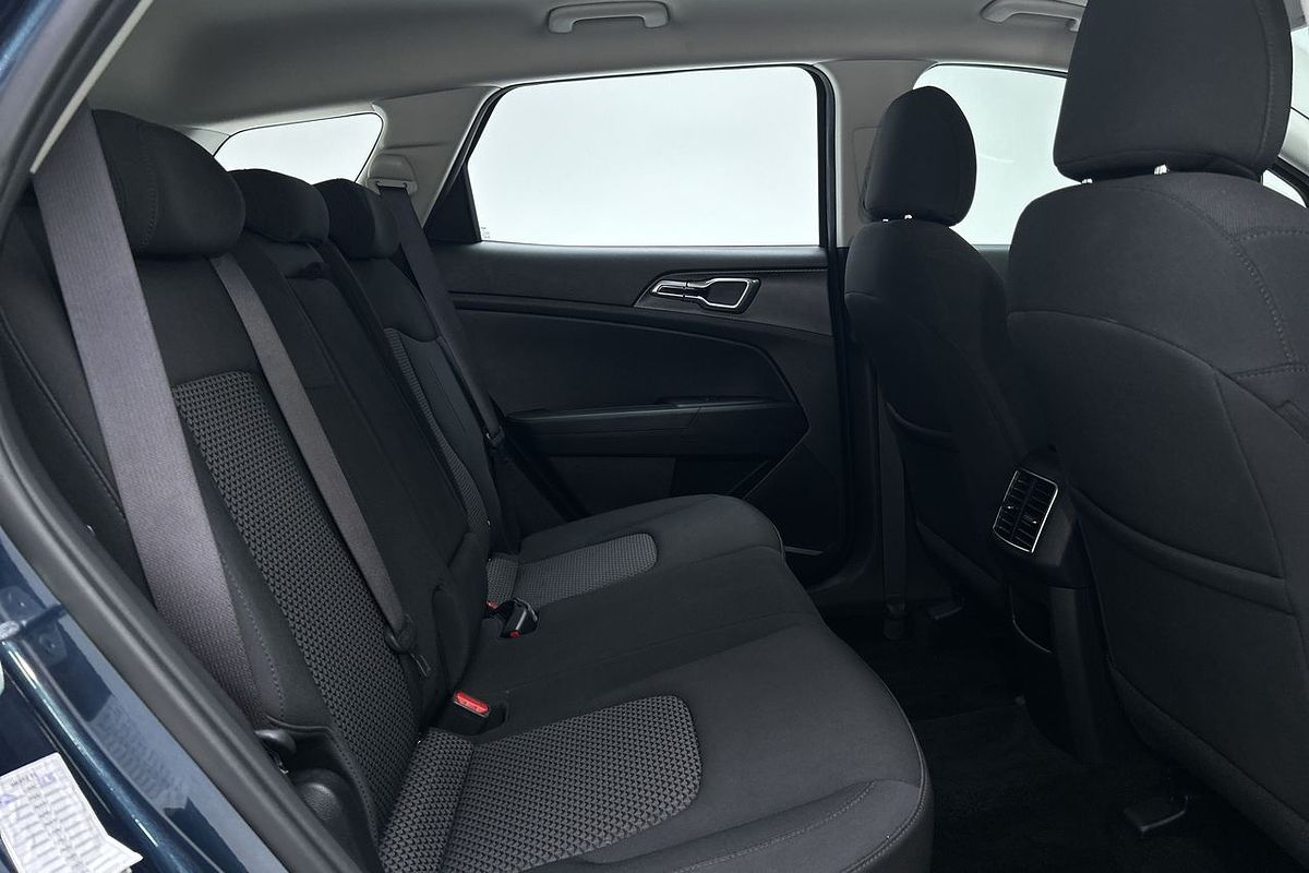2023 Kia Sportage S NQ5
