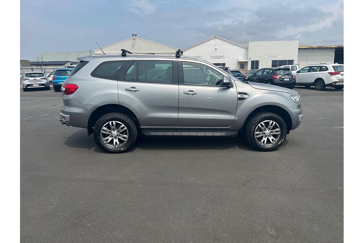 2016 Ford Everest Trend UA