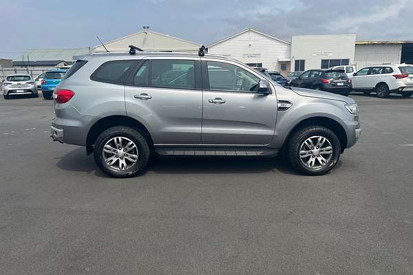 2016 Ford Everest Trend UA