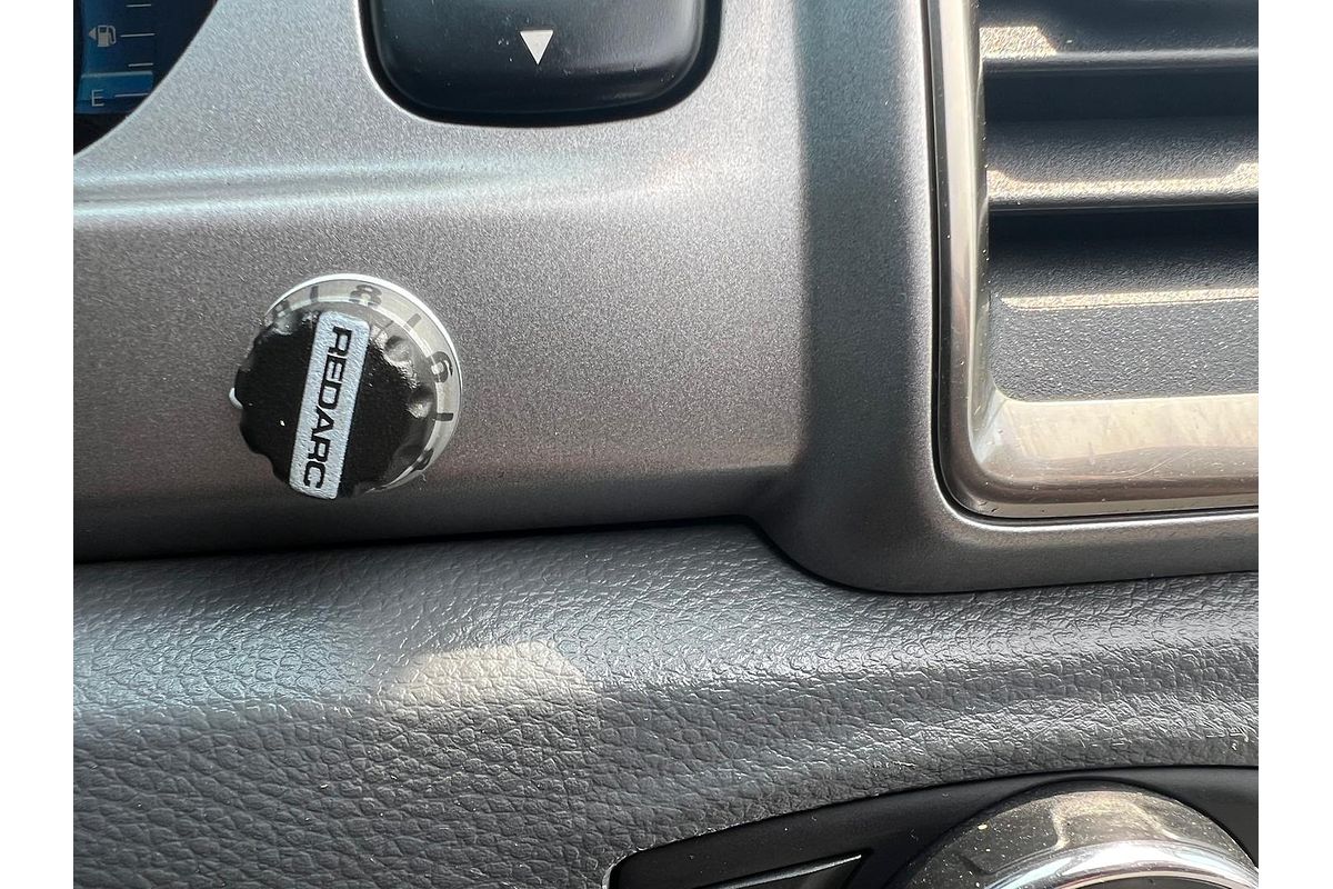 2016 Ford Everest Trend UA