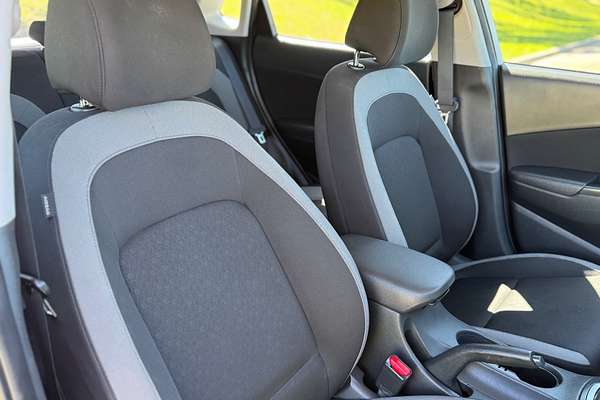 2019 Hyundai Kona Active OS.2