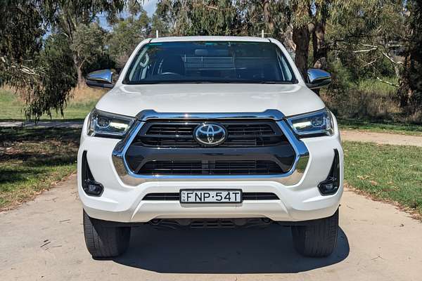 2021 Toyota HiLux SR5 GUN126R