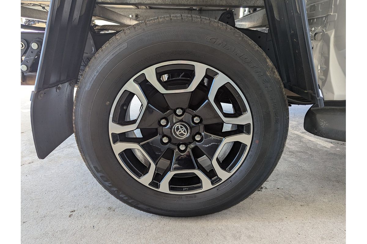 2021 Toyota Hilux SR5 GUN126R 4X4