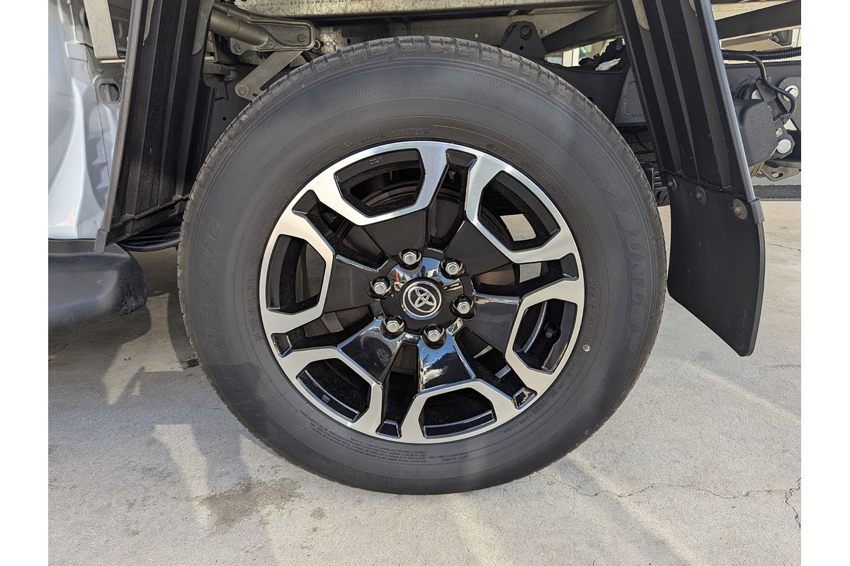 2021 Toyota Hilux SR5 GUN126R 4X4