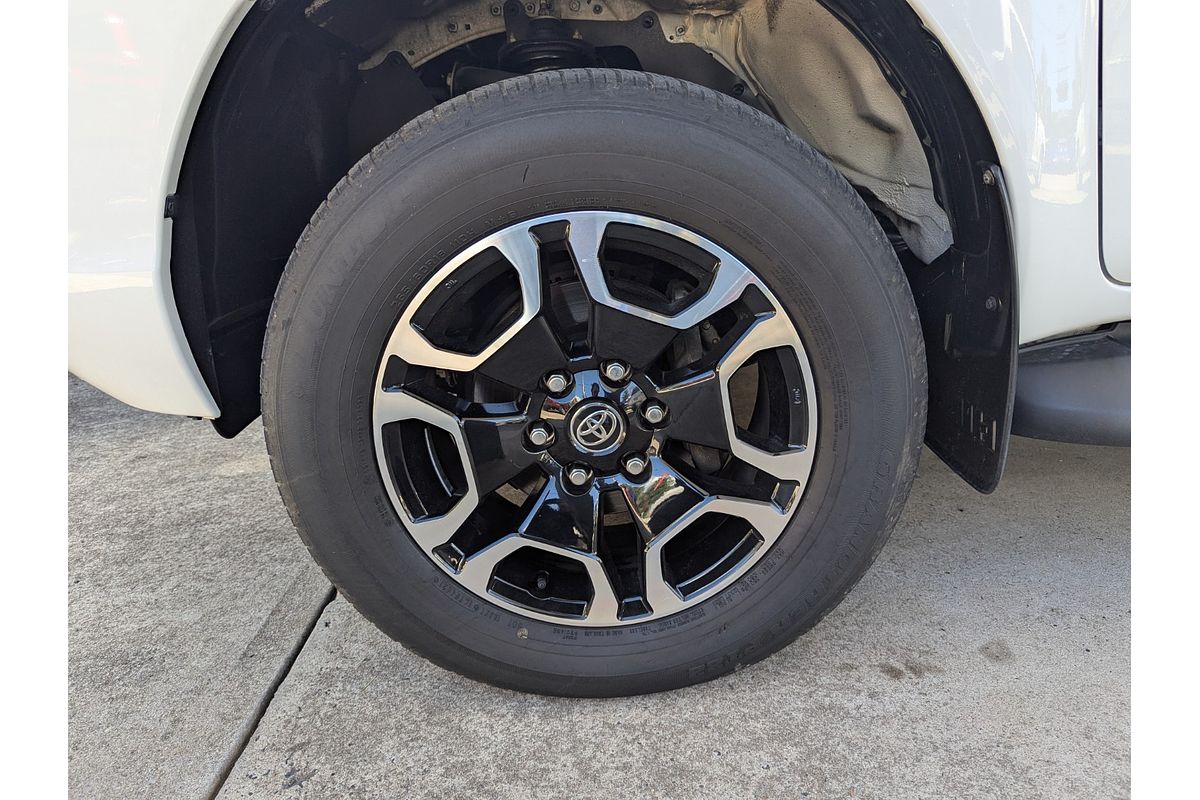 2021 Toyota Hilux SR5 GUN126R 4X4