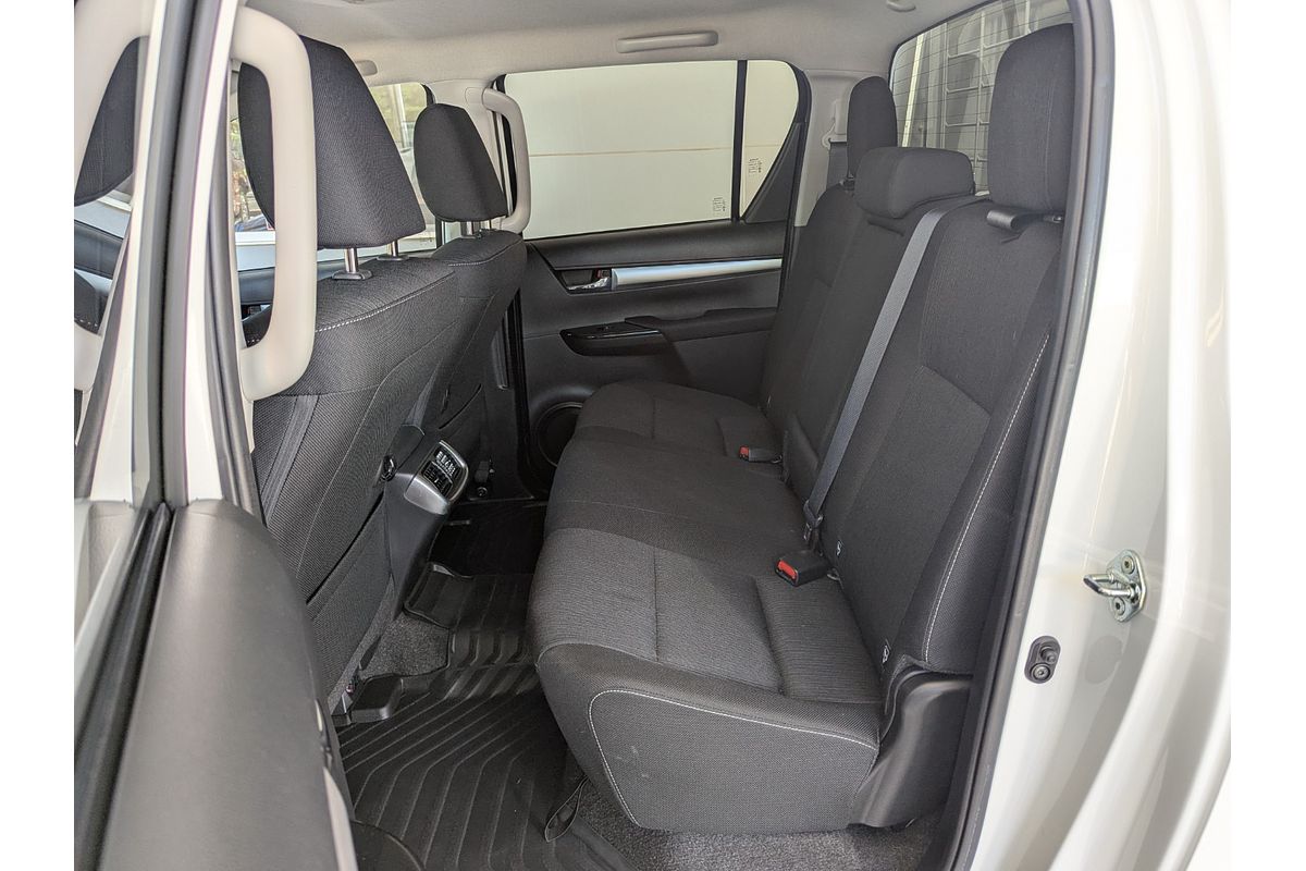 2021 Toyota Hilux SR5 GUN126R 4X4