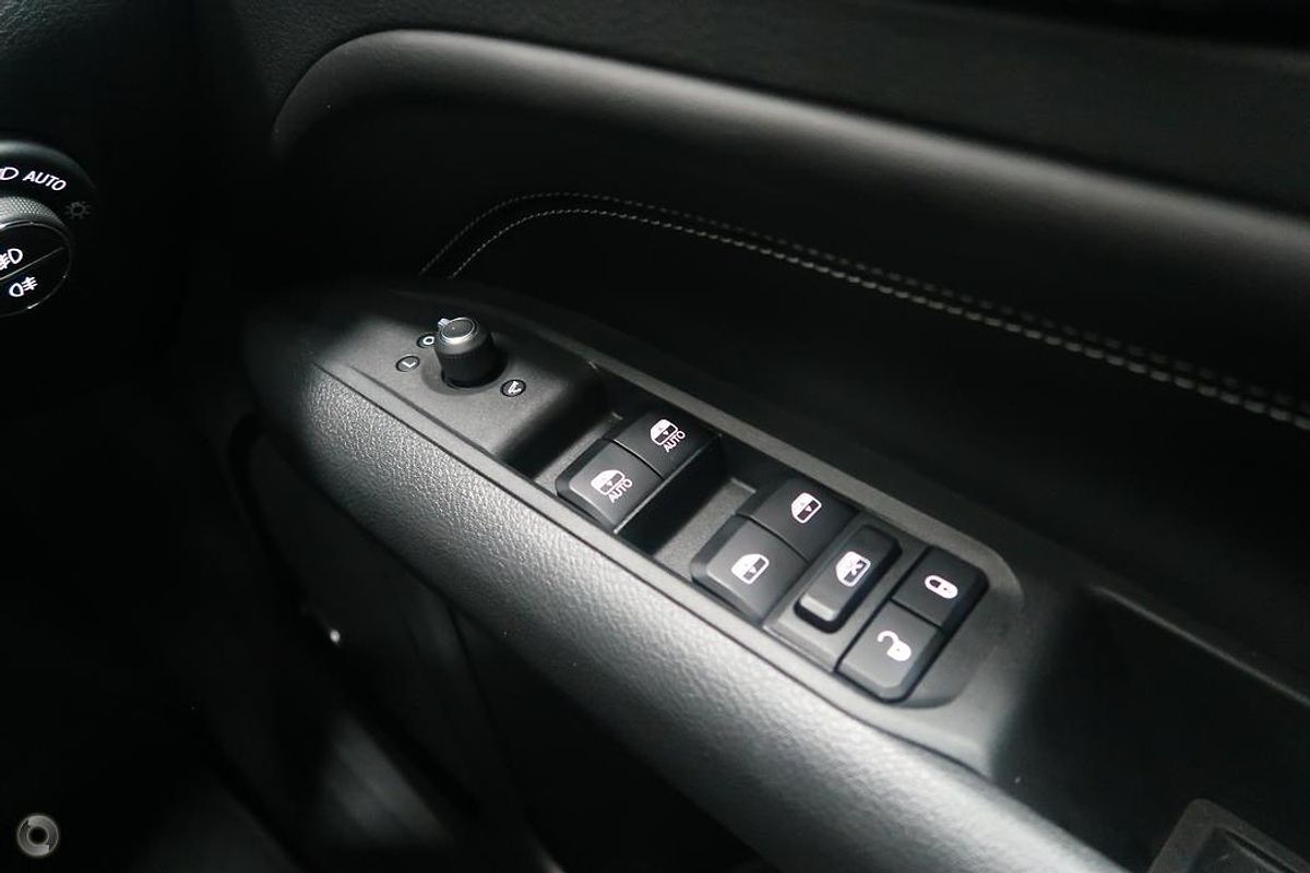 2023 Jeep Compass S-Limited M6