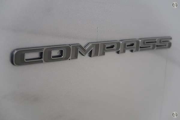 2023 Jeep Compass S-Limited M6