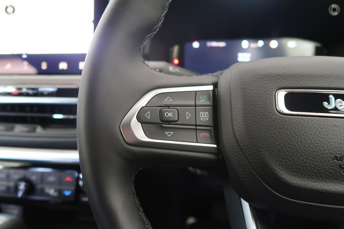 2023 Jeep Compass S-Limited M6