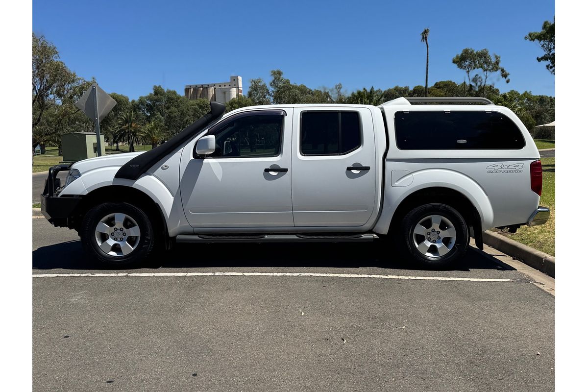 2014 Nissan Navara Silverline SE D40 Series 9 4X4
