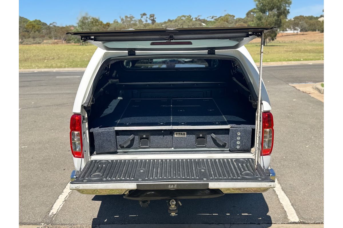 2014 Nissan Navara Silverline SE D40 Series 9 4X4
