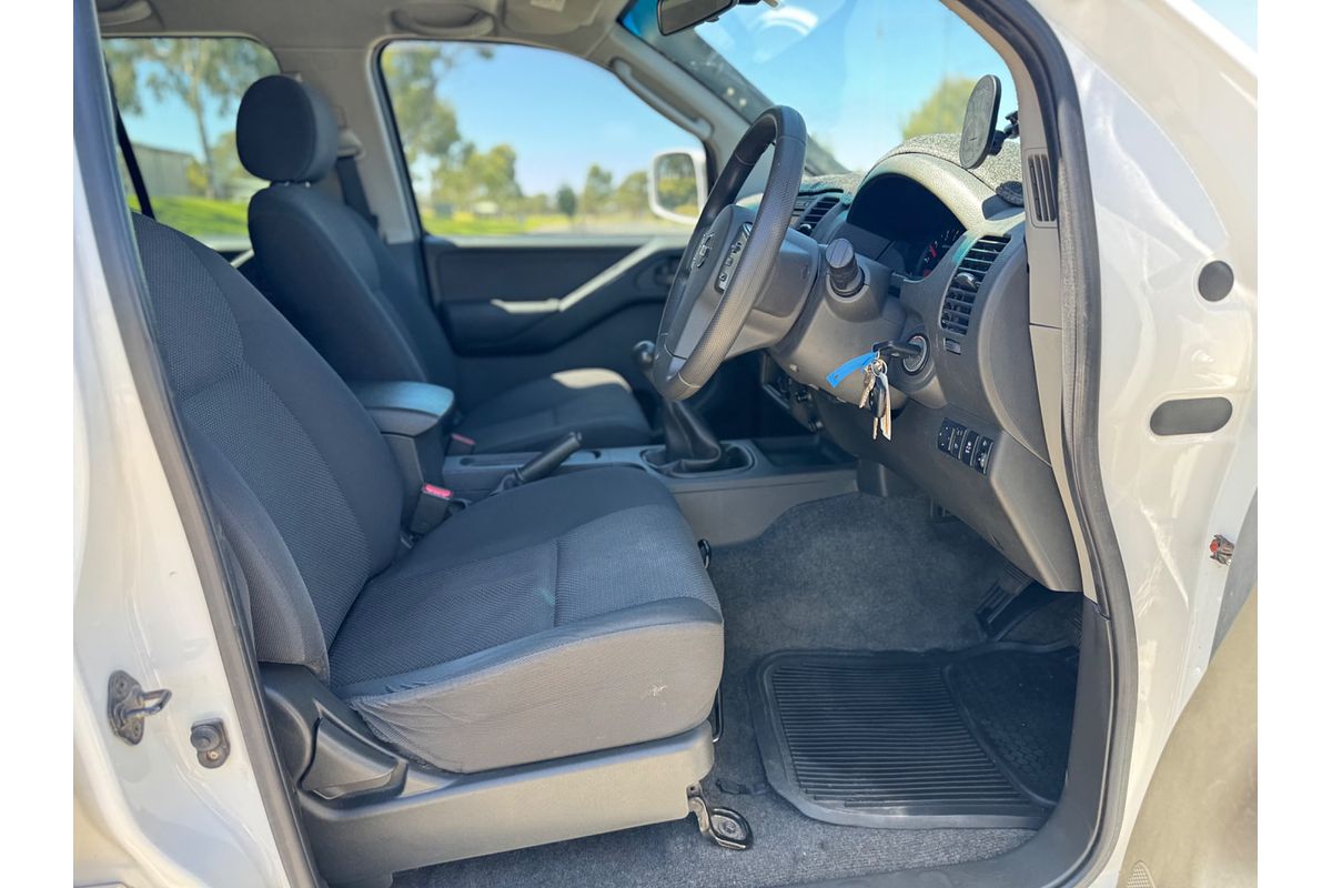 2014 Nissan Navara Silverline SE D40 Series 9 4X4