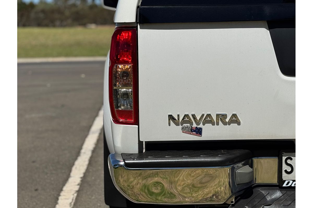 2014 Nissan Navara Silverline SE D40 Series 9 4X4
