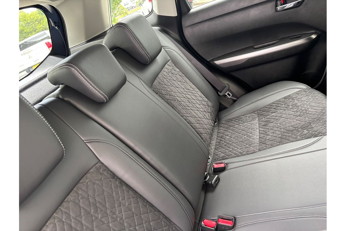 2023 Suzuki Vitara Limited Edition LY Series II