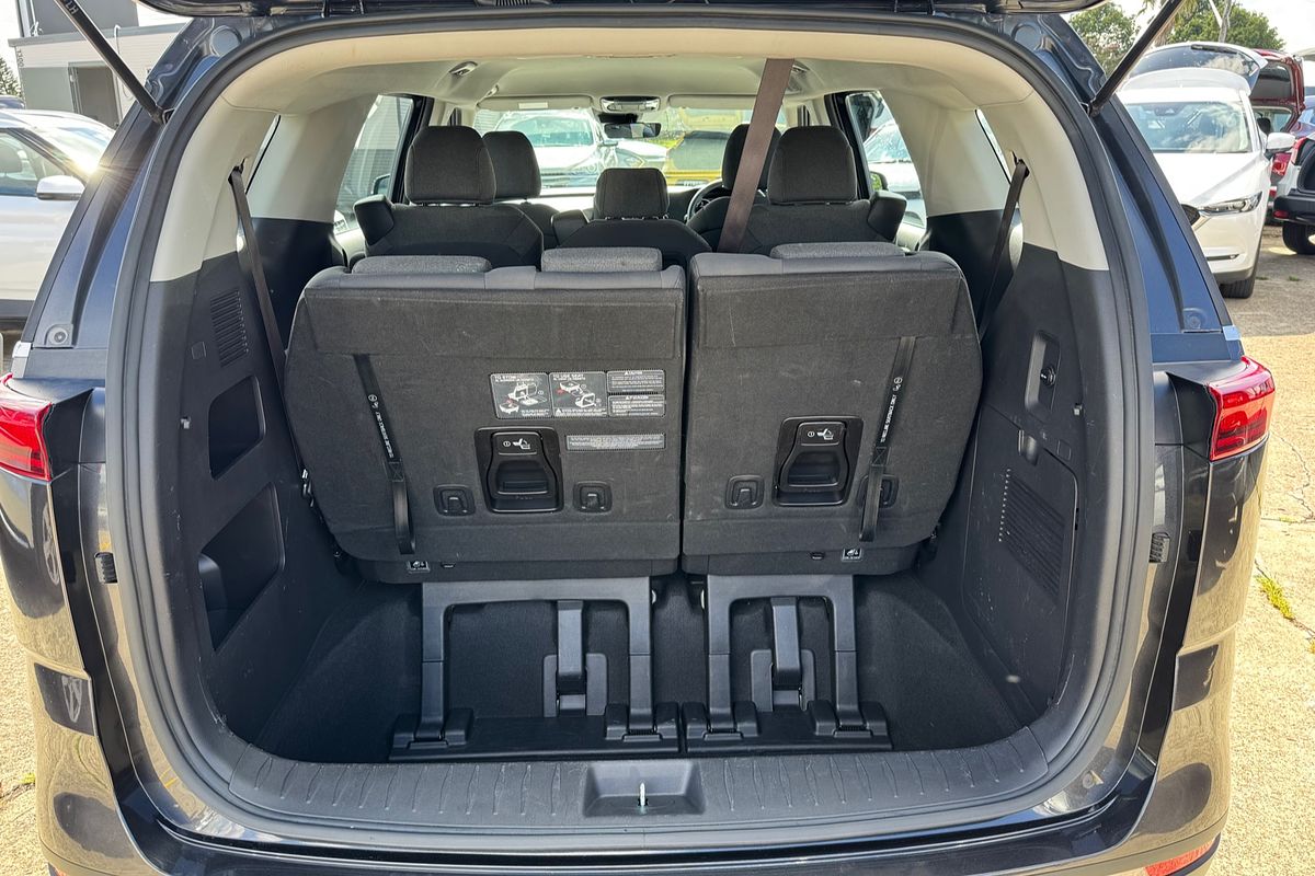 2022 Kia Carnival S KA4