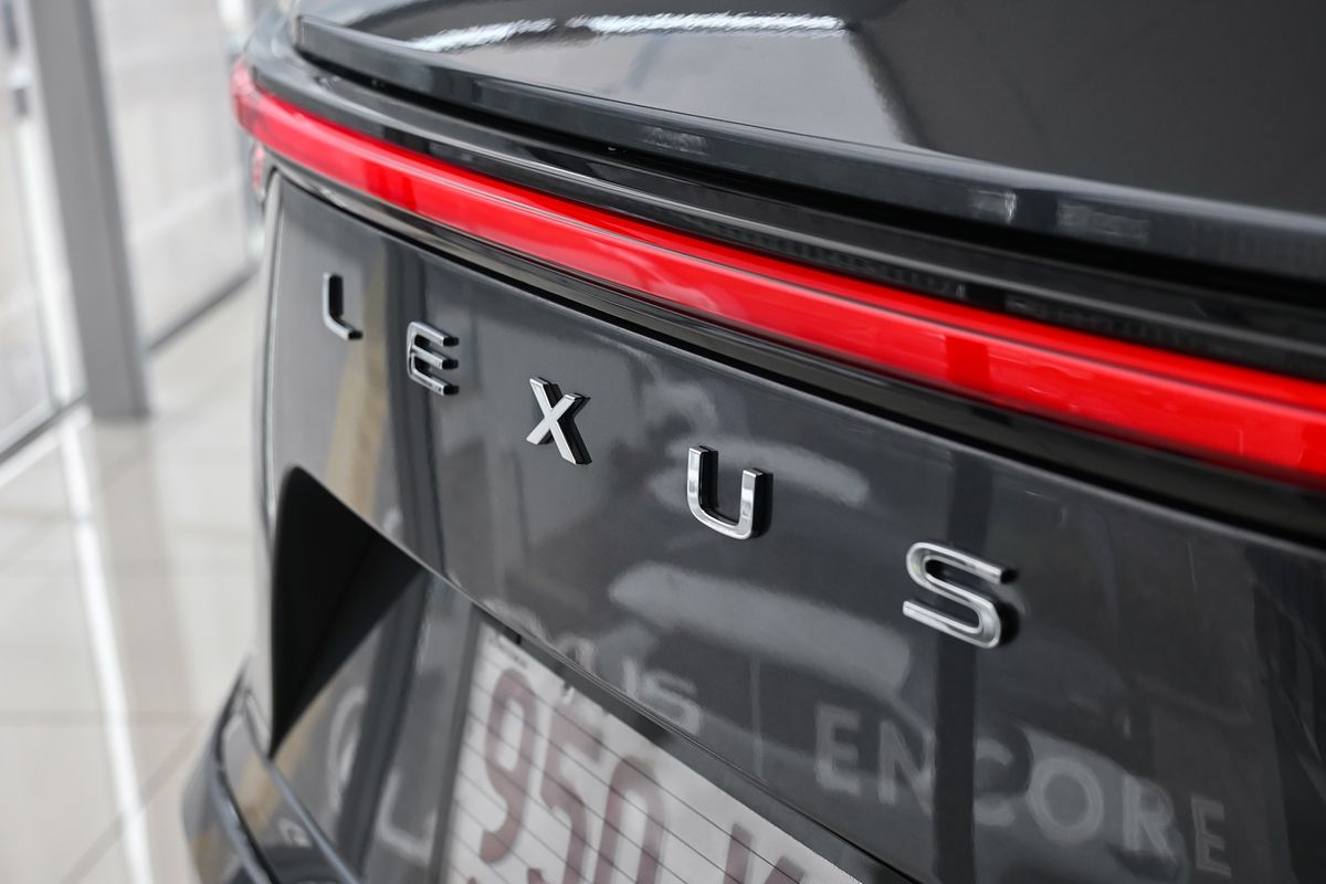 2023 Lexus NX250