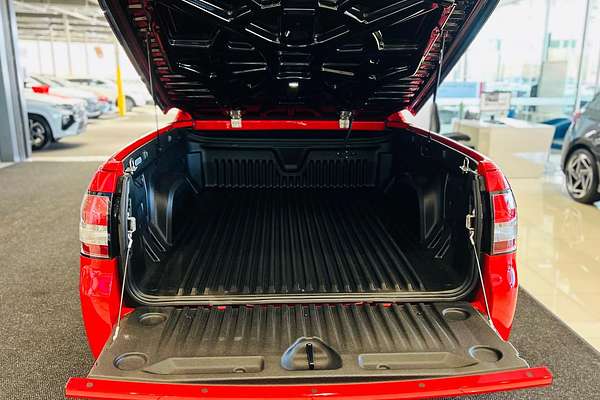 2017 Holden Ute Magnum VF Series II Rear Wheel Drive