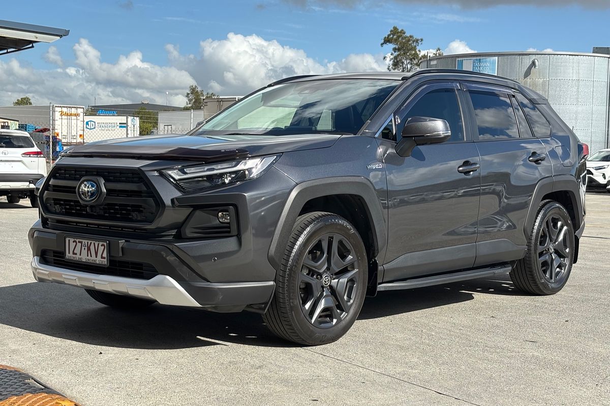 2022 Toyota RAV4 Edge AXAH54R