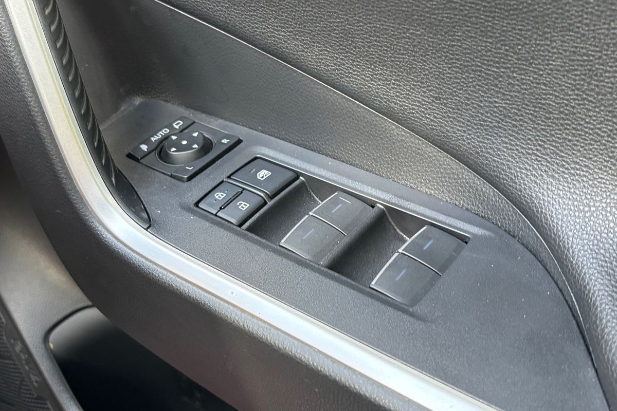 2022 Toyota RAV4 Edge AXAH54R