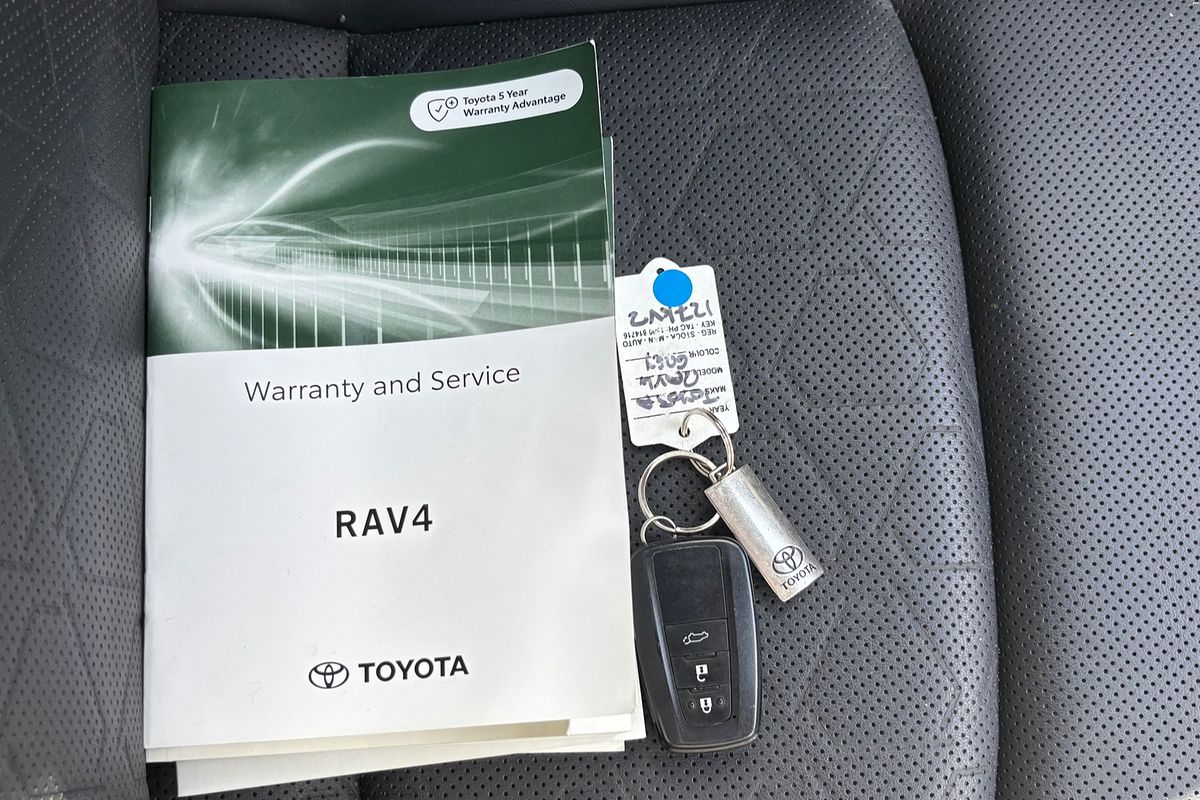 2022 Toyota RAV4 Edge AXAH54R