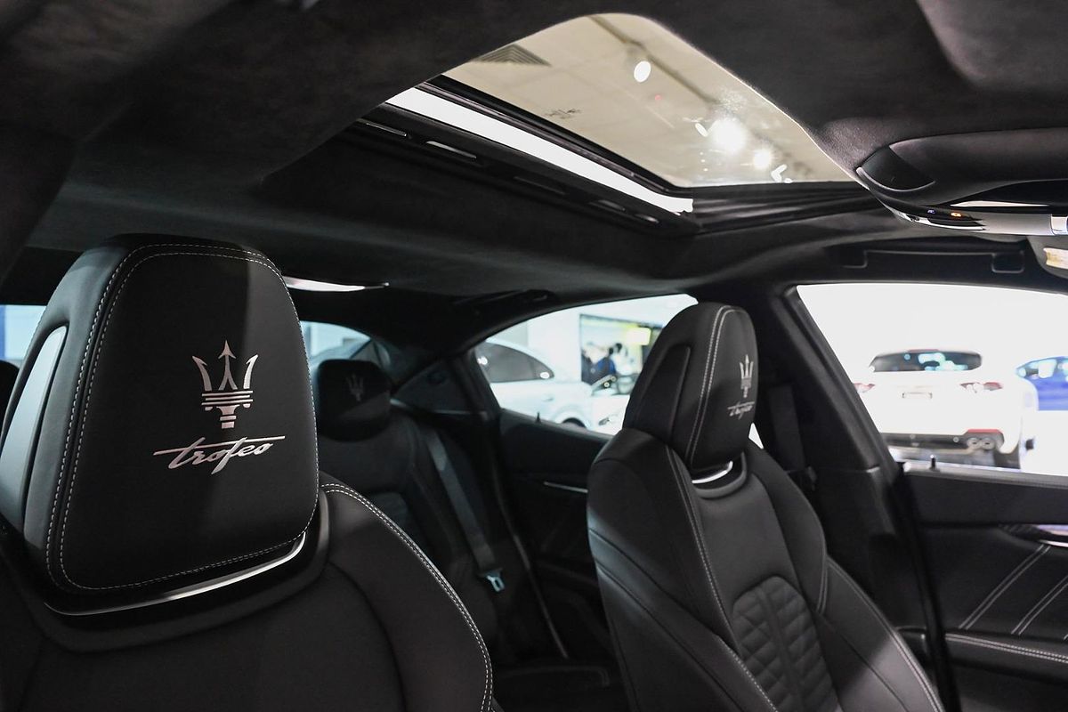 2023 Maserati Ghibli Trofeo M157