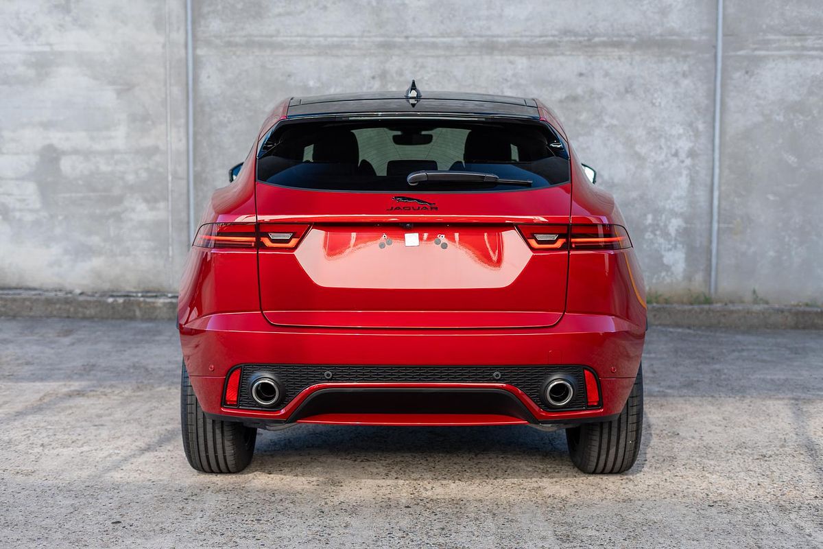 2024 Jaguar E-PACE P250 R-Dynamic SE X540