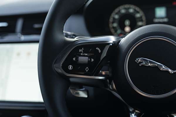 2024 Jaguar E-PACE P250 R-Dynamic SE X540