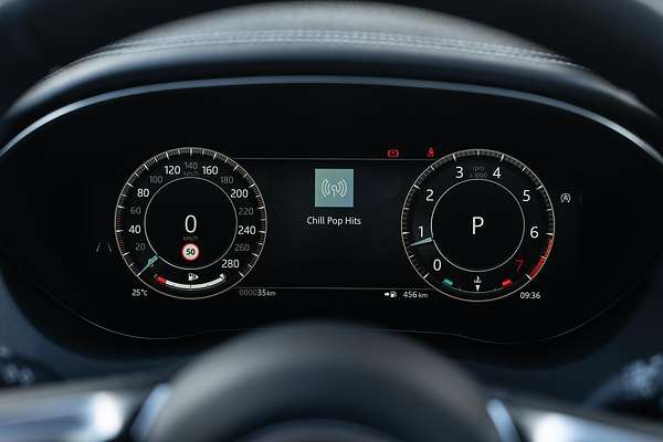 2024 Jaguar E-PACE P250 R-Dynamic SE X540