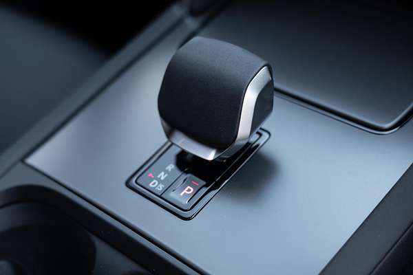 2024 Land Rover Discovery Sport P250 Dynamic SE L550