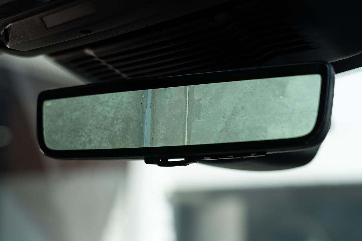 2024 Land Rover Discovery Sport P250 Dynamic SE L550