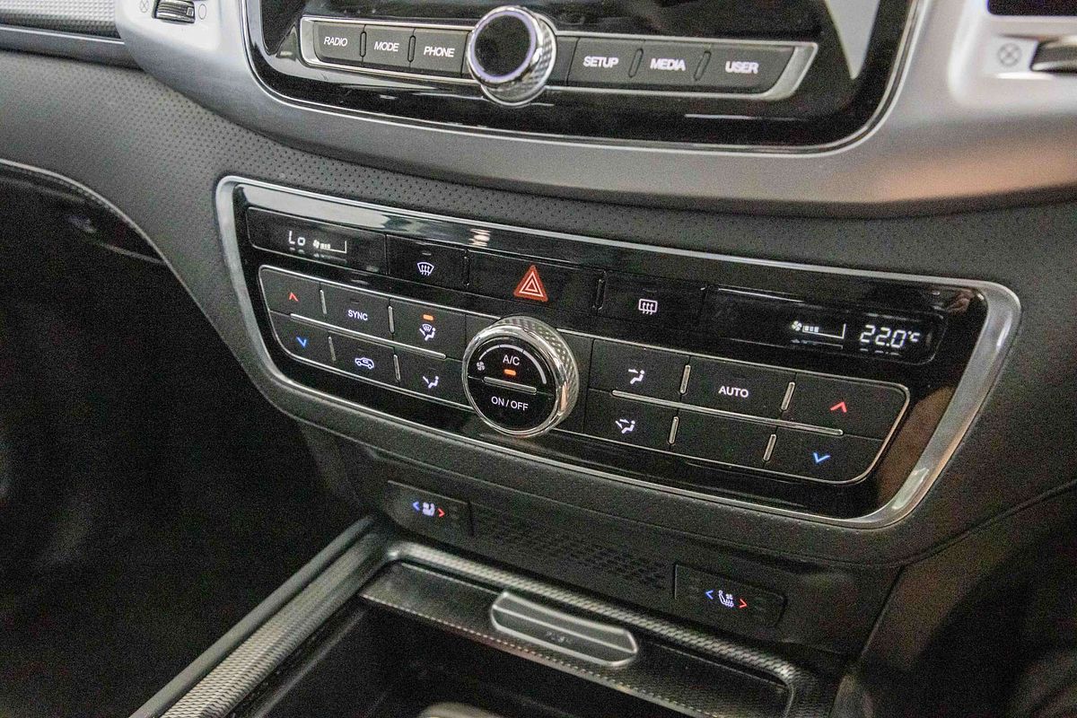 2022 SsangYong Rexton ELX Y450
