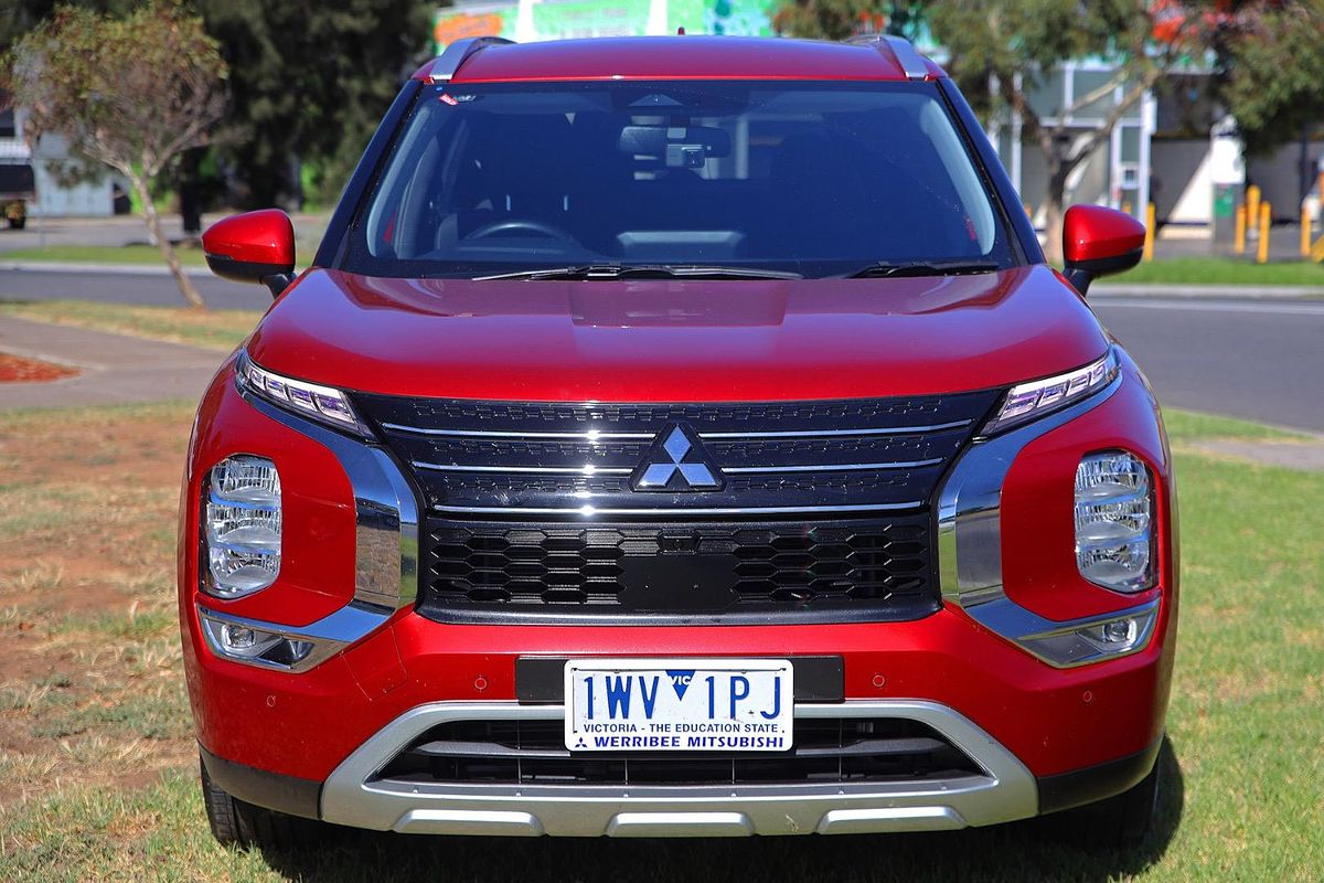 2022 Mitsubishi Outlander LS ZM