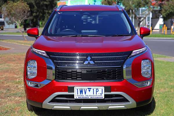 2022 Mitsubishi Outlander LS ZM