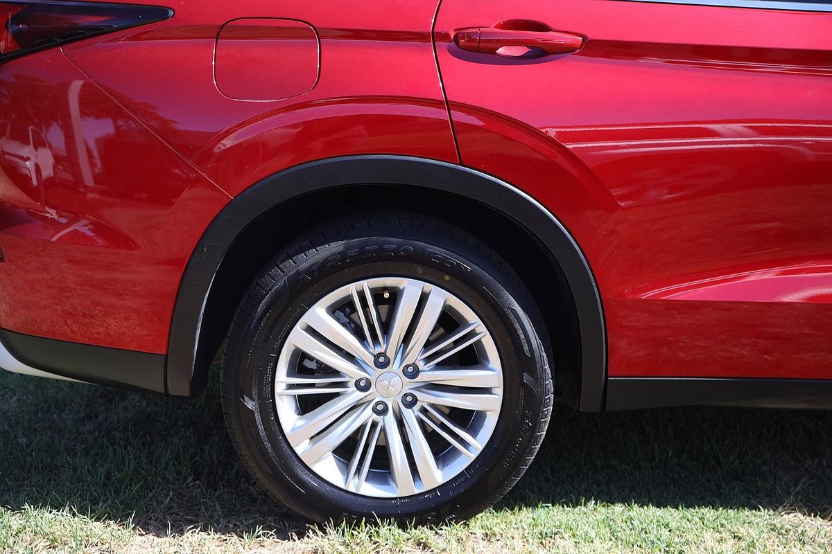2022 Mitsubishi Outlander LS ZM