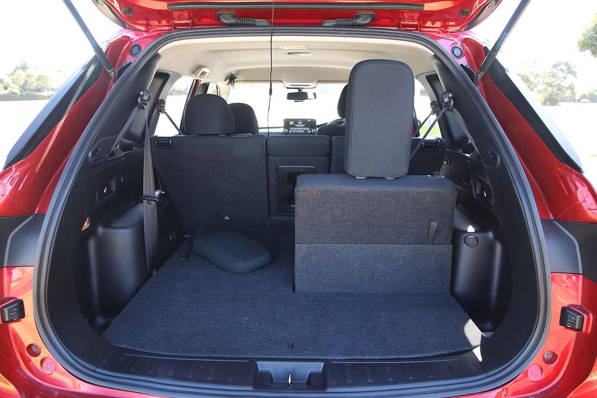 2022 Mitsubishi Outlander LS ZM