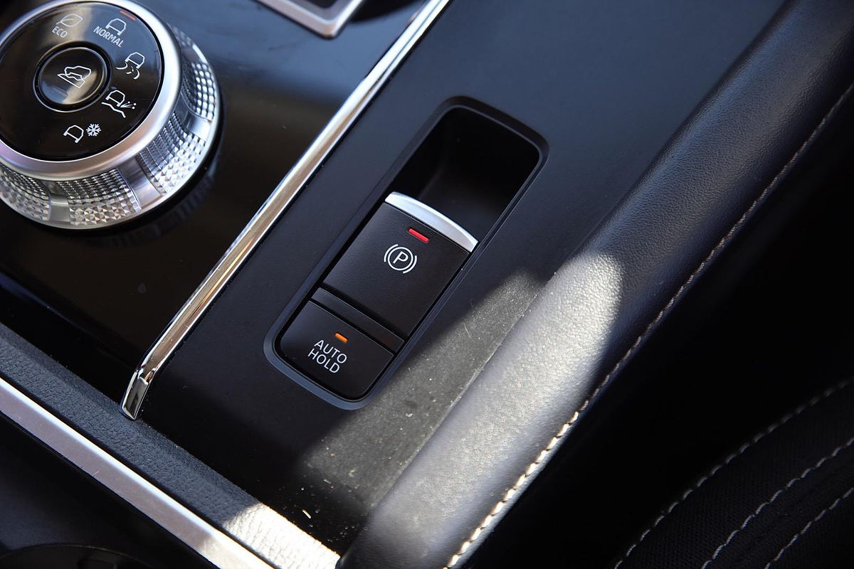 2022 Mitsubishi Outlander LS ZM