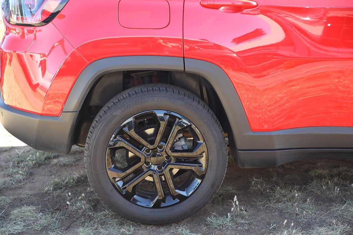 2022 Jeep Compass Night Eagle M6