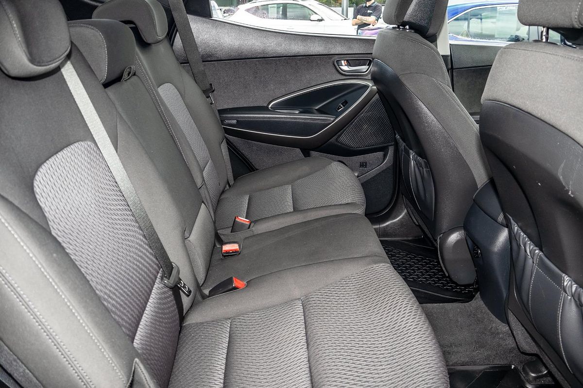 2017 Hyundai Santa Fe Active DM3 Series II