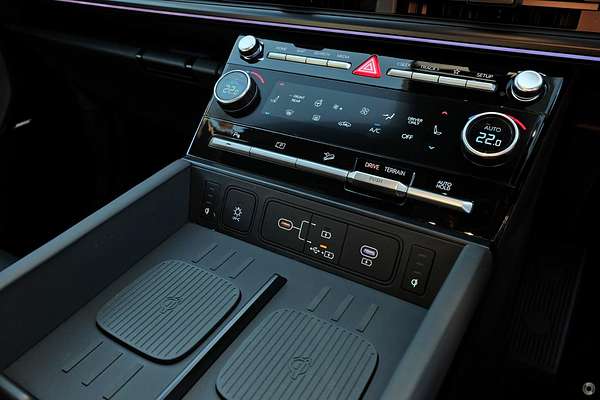 2025 Hyundai Santa Fe Hybrid Calligraphy MX5.V1