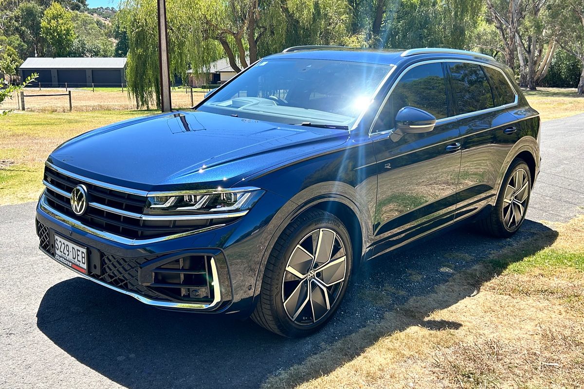 2024 Volkswagen Touareg 210TDI R-Line RC
